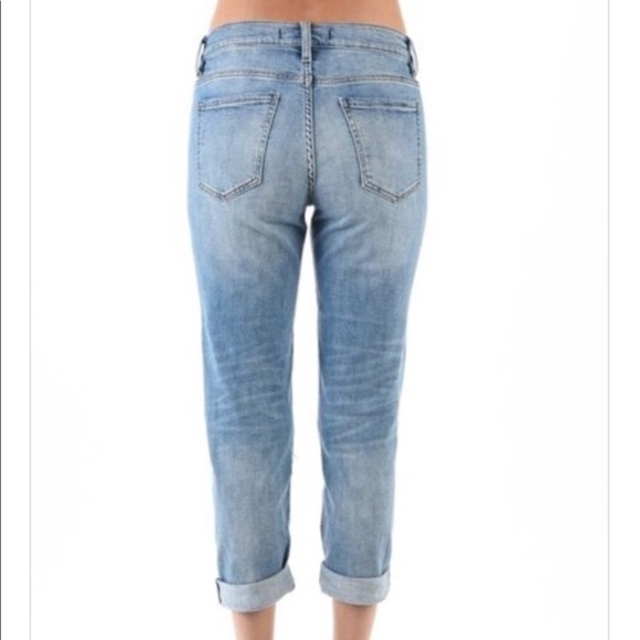 CLEARANCE ✨Low Rise Girlfriend Distressed Jeans - Picture 7 of 8
